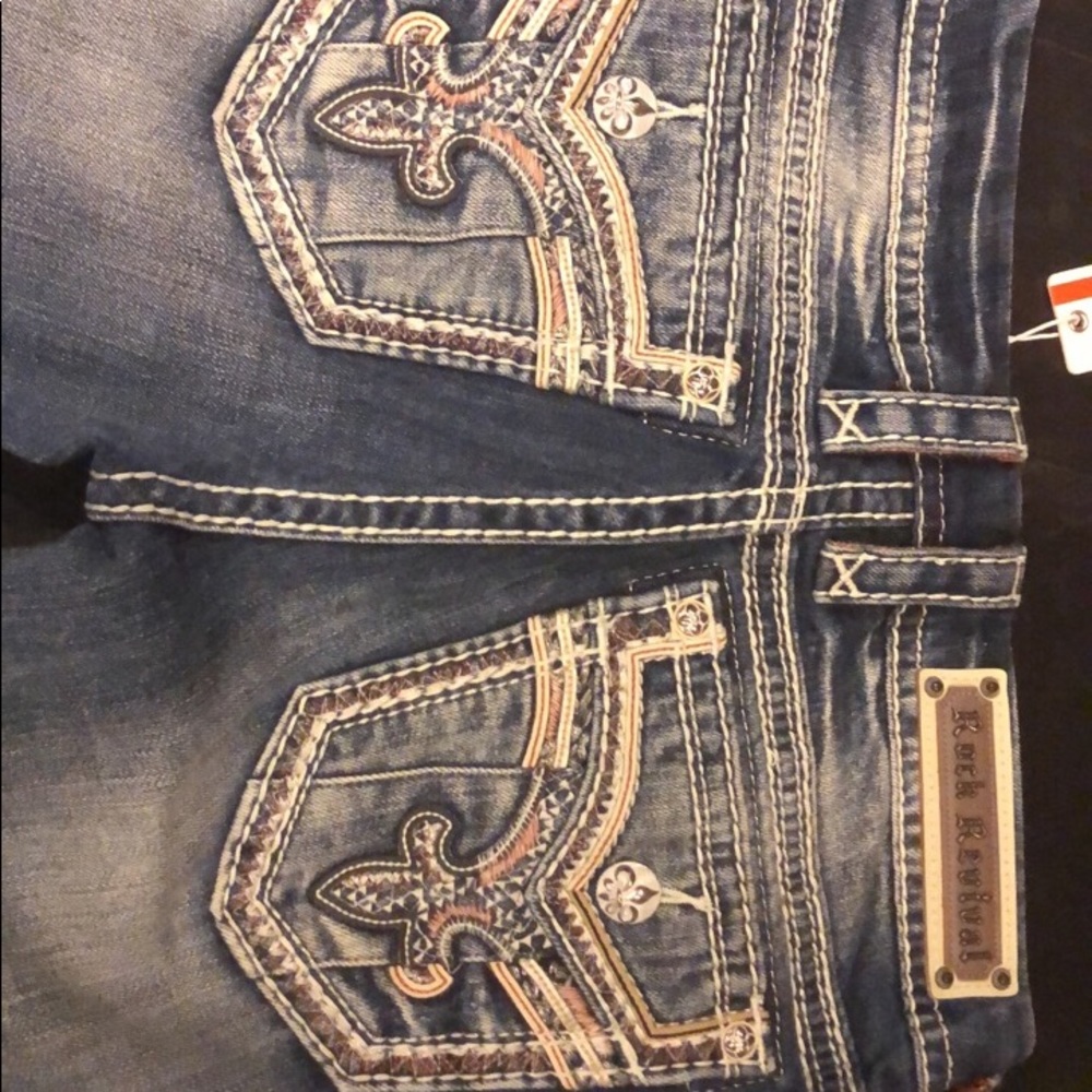 NWT Rock Revival jeans size 28